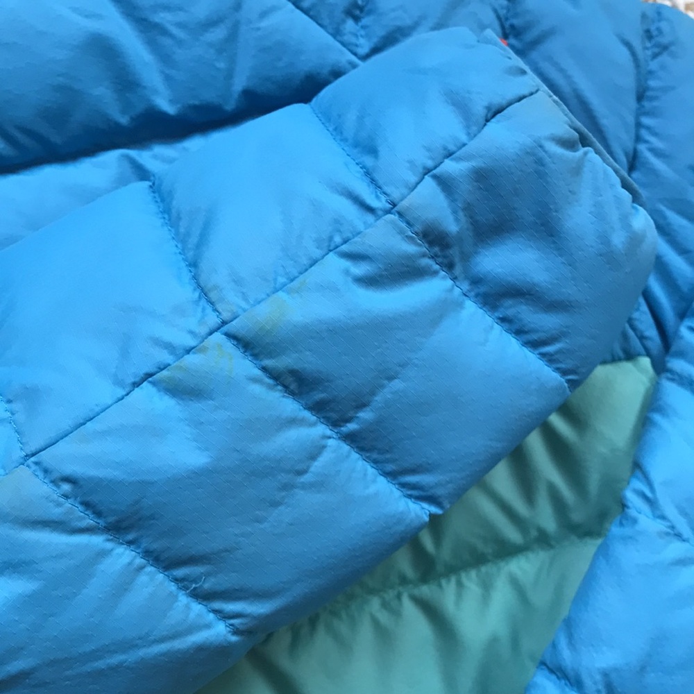 Patagonia Puffer Jacket (size 4T) - Picture 8 of 11